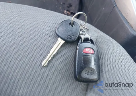 2013 Hyundai Elantra Gls z USA, uszkodzony, nr VIN 5NPDH4AE8DH188562